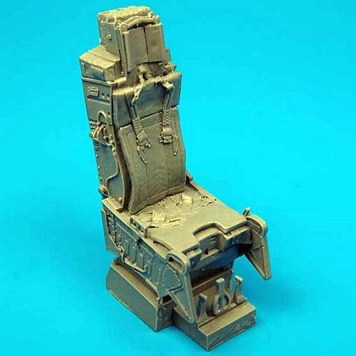 QuickBoost QB72 022 F-15 ejection seat with safety belts 1/72
