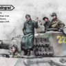 Stalingrad 3176	King Tiger crew in Ardennes 1:35