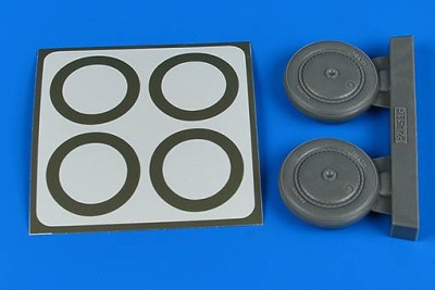 Aires 2249 PZL-11 wheels &amp; paint masks (IBG) 1/32