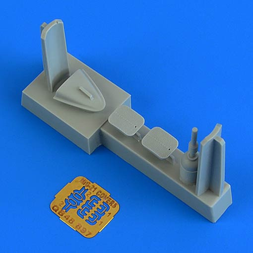 QuickBoost QB48897 MiG-21 remove before flight covers (EDU) 1/48