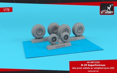 Armory ARAW72358 Boeing B-29 Superfortress late production wheels with weighted tyres 1/72