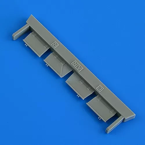 Quickboost 49158 DH-82 Tiger Moth cockpit doors (AIRF) 1/48