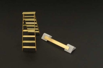 Brengun BRL72043 British wheel chock + ladder 1/72