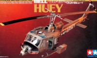 Tamiya 60722 Bell UH-1B Huey 1/72