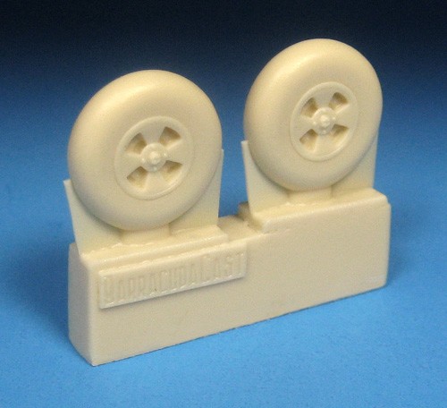 Barracuda Studios BCR72443 de Havilland DH-103 Hornet Mainwheels with smooth tyre 1/72