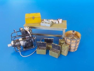 Plus model 444 German battery charge 1:35