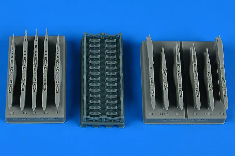 Aires 7390 A-10A/C Thunderbolt II pylons (GWH) 1/72