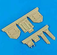 Quickboost QB32 129 F-86 Sabre undercarriage covers 1/32