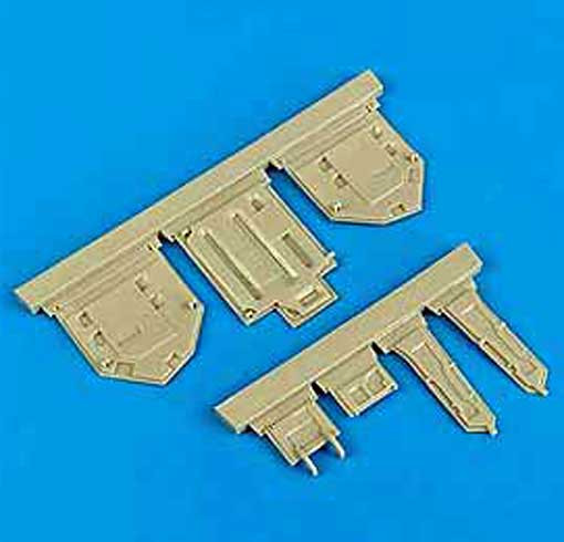 QuickBoost QB32129 F-86 Sabre undercarriage covers 1/32
