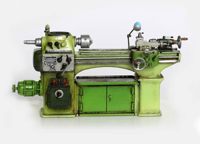 Plus model 344 Lathe 1:35