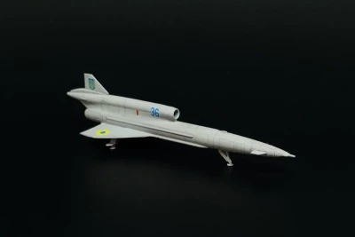 Brengun BRS144065 Tupolev Tu-141 Strizh (resin kit) 1/144