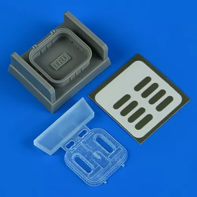 QuickBoost QB49082 Mi-8MT/Mi-17 Open service/emerg. hatch (TRU) 1/48