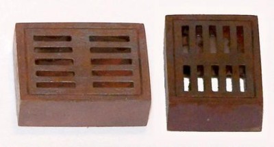 Plus model EL032 Sever hatches - square 1:35