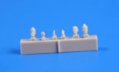 CMK F72248 U-boat U-IX – Crew returning from a cruise 1/72