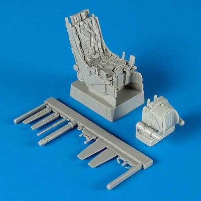 QuickBoost QB32043 Su-27UB ejection seats with safety belts 1/32