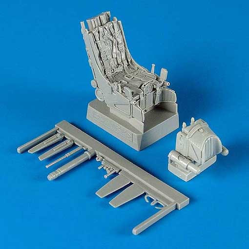 QuickBoost QB32043 Su-27UB ejection seats with safety belts 1/32