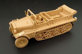 Hauler HLX48325 Sd.Kfz.10 Demag D7 1/48