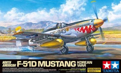 Tamiya 60328 F-51D Mustang Korean War 1/32