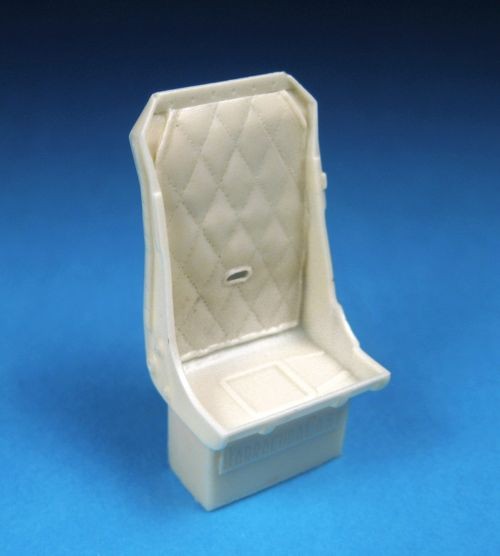 Barracuda Studios BCR32142 Hawker Tempest Seat with Backpad 1/32