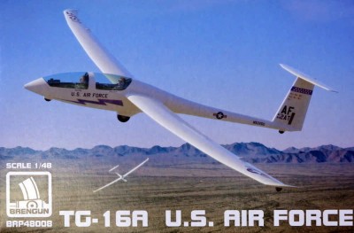 Brengun BRP-48008 TG-16A USAF Training Glider (plastic kit) 1/48