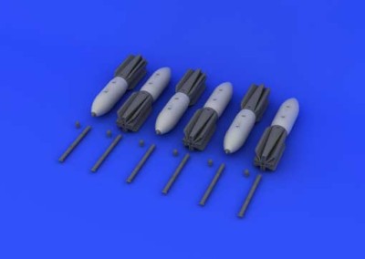 Eduard 672059 M117 bombs w/airbrake 1/72