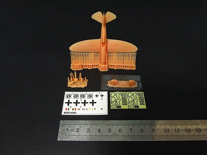 Metallic Details MDR14443 Reggiane Re.2005 (3D-Printed) with etched parts and decals 1/144