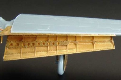 Brengun BRL72049 P-39/P-400 Airacobra flaps (RS Models kit) 1/72