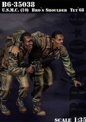 Bravo6 35038 USMC(10) Bro`s Shoulder Tet`68 1/35