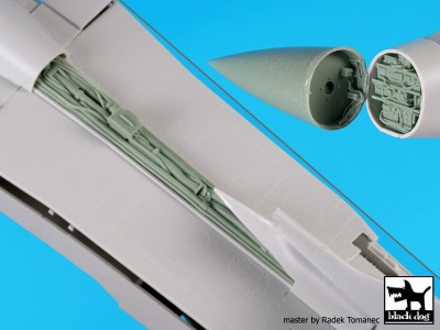 Blackdog A48130 Panavia Tornado spine+radar (REV) 1/48
