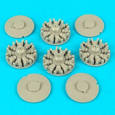 QuickBoost QB72049 B-17 engines (for Academy) 1/72