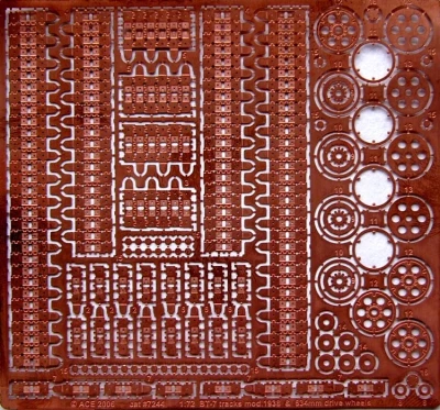 Ace Model E7244 BT-7 tracks set for UMM kits 1/72