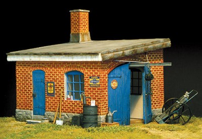 Plus model 299 Garage 1:35