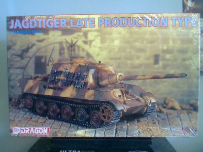 Dragon 9036 Panzerjger Tiger Ausf. B Jagdtiger (Transport tracks)