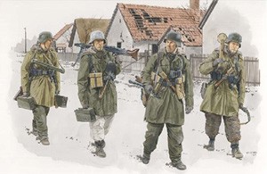 Dragon 6194 Waffen-SS Wiking Division Winter Equipment Hungary 1945