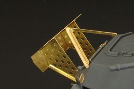 Hauler HLX48338 Sd.Kfz.232 front bumper/spoiler 1/48