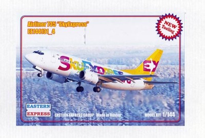 Восточный Экспресс 144131-4 1/144 Авиалайнер 737-500 SkyExpress