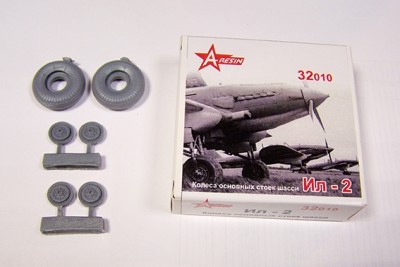 A-resin 32010 Ил-2, Ил-2М3 колеса основных стоек шасси 1/32