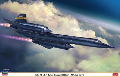 Hasegawa 02486 Самолет SR-71 (YF-12C) Черный Дрозд «NASA 1971» (Limited Edition) 1/72