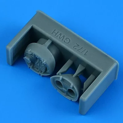 Quickboost 72708 A-10A/C Thunderbolt II opened fuel access p. 1/72