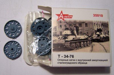 A-resin 35010 Опорные катки Т-34-76 (Сталинград) 1/35