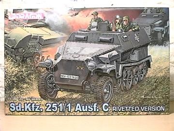 Dragon 6246 Sd.Kfz.251/6 Ausf.C (Rivet Tyre)