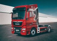 Italeri 03959 MAN TGX 18.500 XXL Lion Pro Edition 1/24