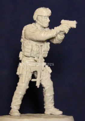 ANT 35-100 German GSG-9 operator