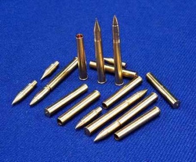 RB Model 35P08 76,2mm L/55 M1 3 x armour-piercing shell 3 x sub-calibre shell 3 x high-explosive shell, 12 x shells 76mm GMC M18, M4A1(76)W M4A2(76)W, M4A3(76)W 1/35