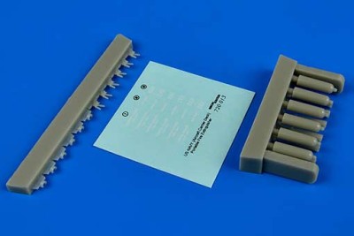 Aerobonus 720013 US NAVY CO2 PSH-20 fire extinguishers 1/72