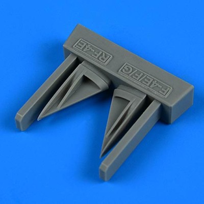 QuickBoost QB32264 F-4E/F/G RF-4E Phantom II vert.tail air inlet 1/32