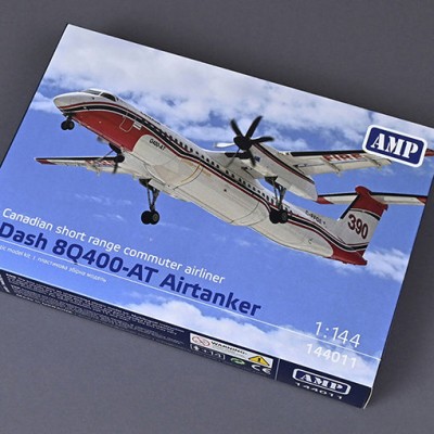 AMP 144011 Dash 8Q400-MR Airtanker CONAIR Waterbomber Securitie Civile 1/144