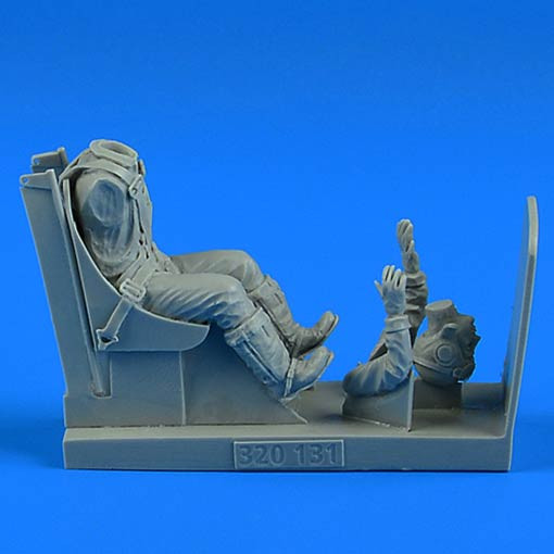 Aerobonus 320131 US NAVY WWII Pilot w/ ej.seat for F4U Corsair 1/32