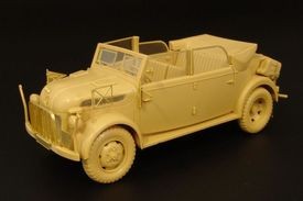 Hauler HLX48233 STEYR 1500 KOMMANDEURWAGEN 1/48