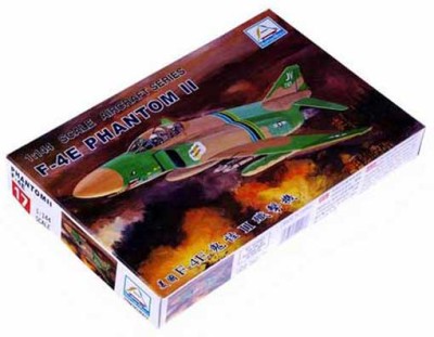 Trumpeter 80417 Самолёт - F4E Фантом (MHM) 1/144